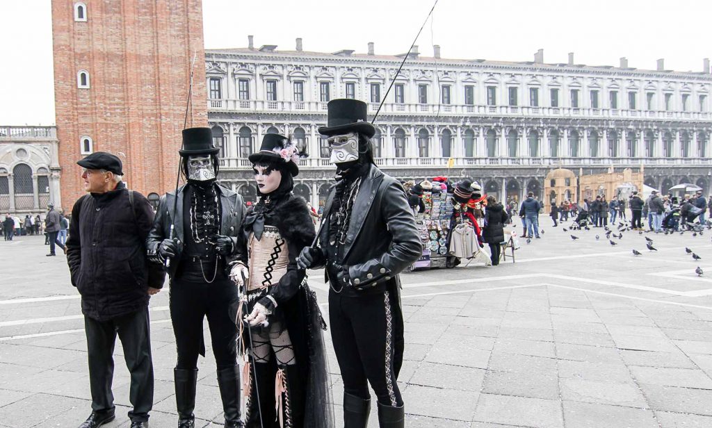 Venice-Carnival-Venedik-Karnaval-Bauta-San-Marco